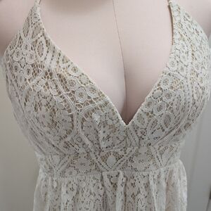 David's Bridal Cream Lace Wedding Dress